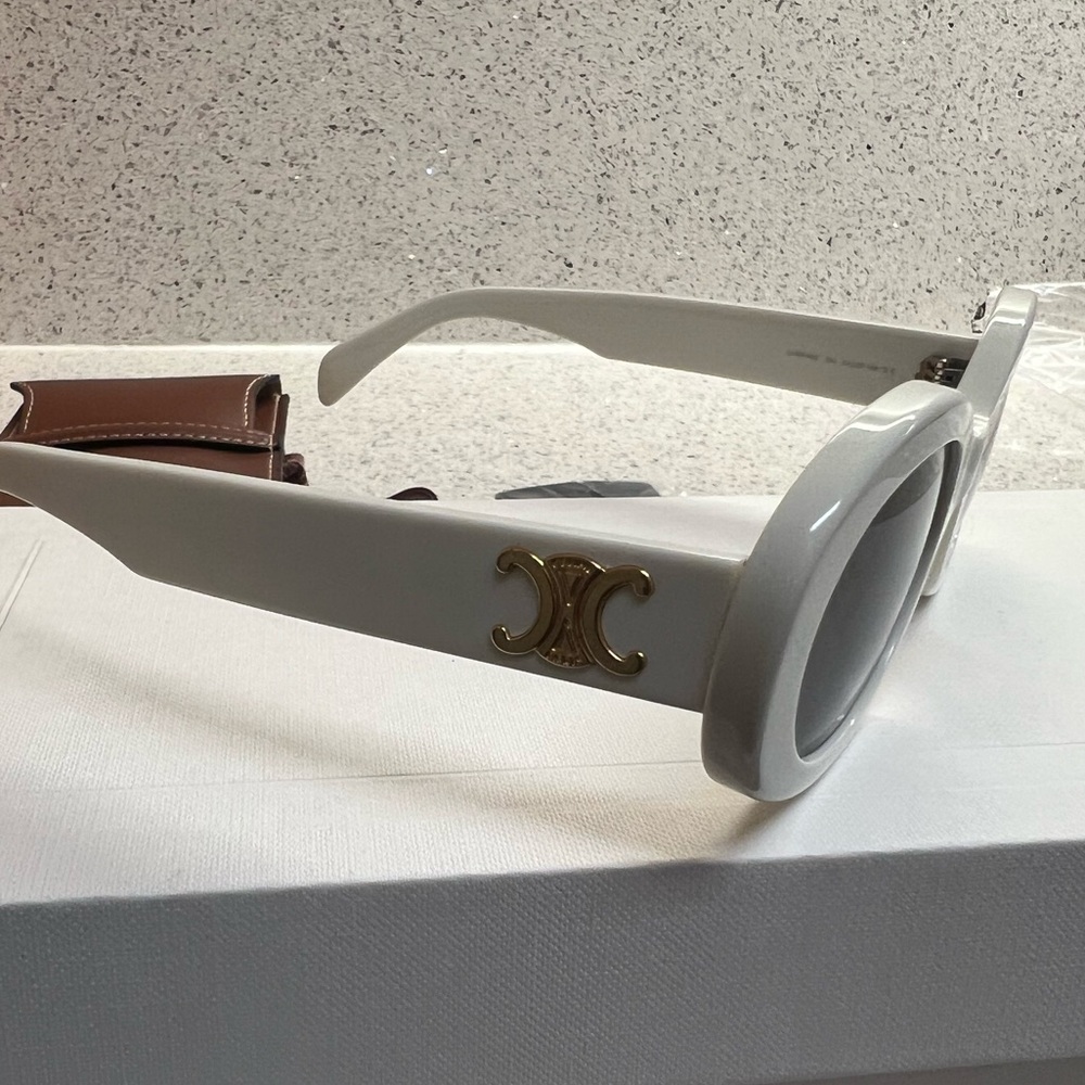 CELINE Triomphe Oval Frame Sunglasses - White - Picture 4 of 8